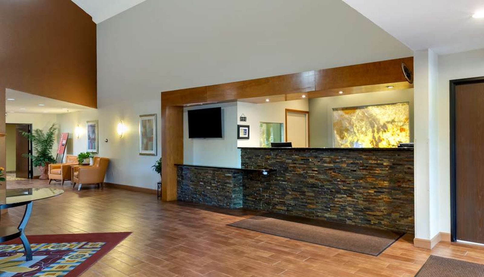 Hal - Best Western Davison Inn