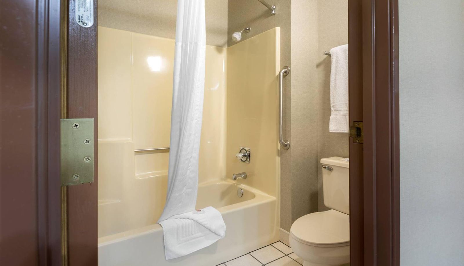 Zimmer - Comfort Inn Iron Mountain North