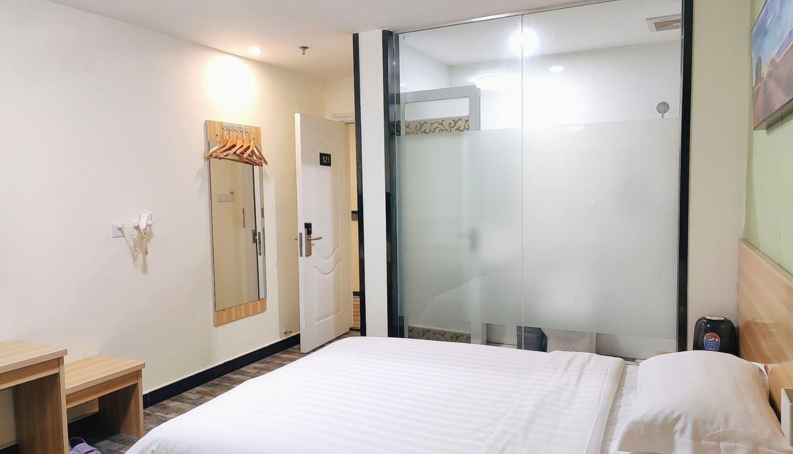 Business room - 80 Youth Chain Hotel (Tangxiayong Branch)