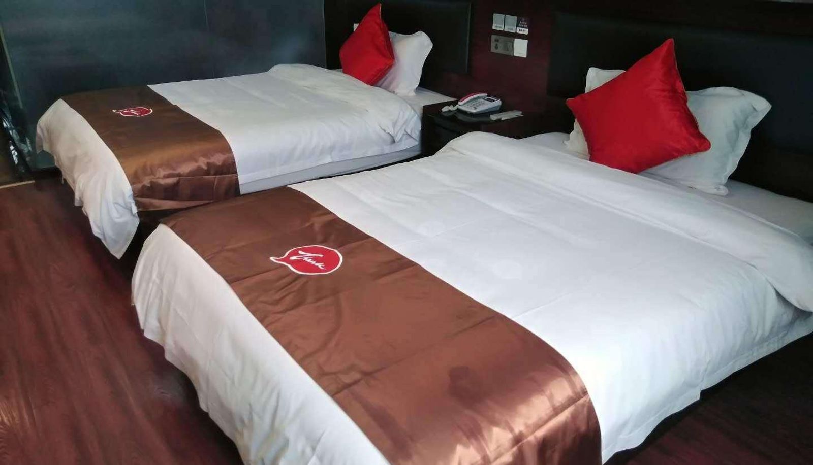 Business room - Shangkeyou Hotel (Zhenjiang Jiuhuashan Road High Speed Rail South Station Store)