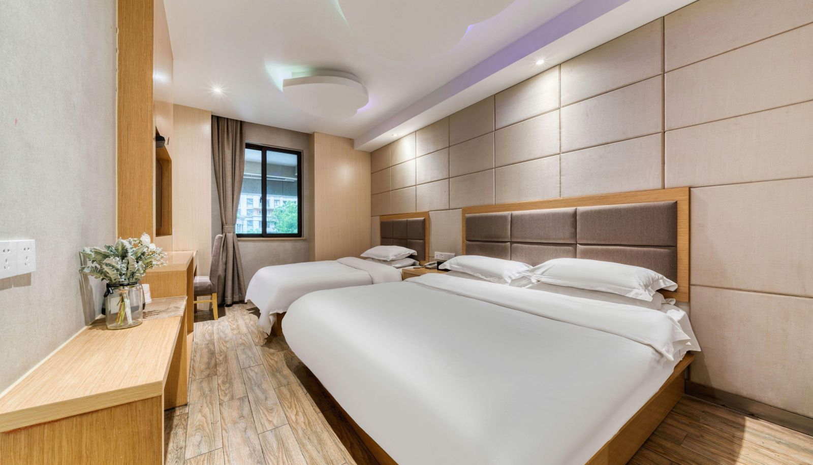 Zewnętrzna część hotelu - Coman Zhixuan Hotel