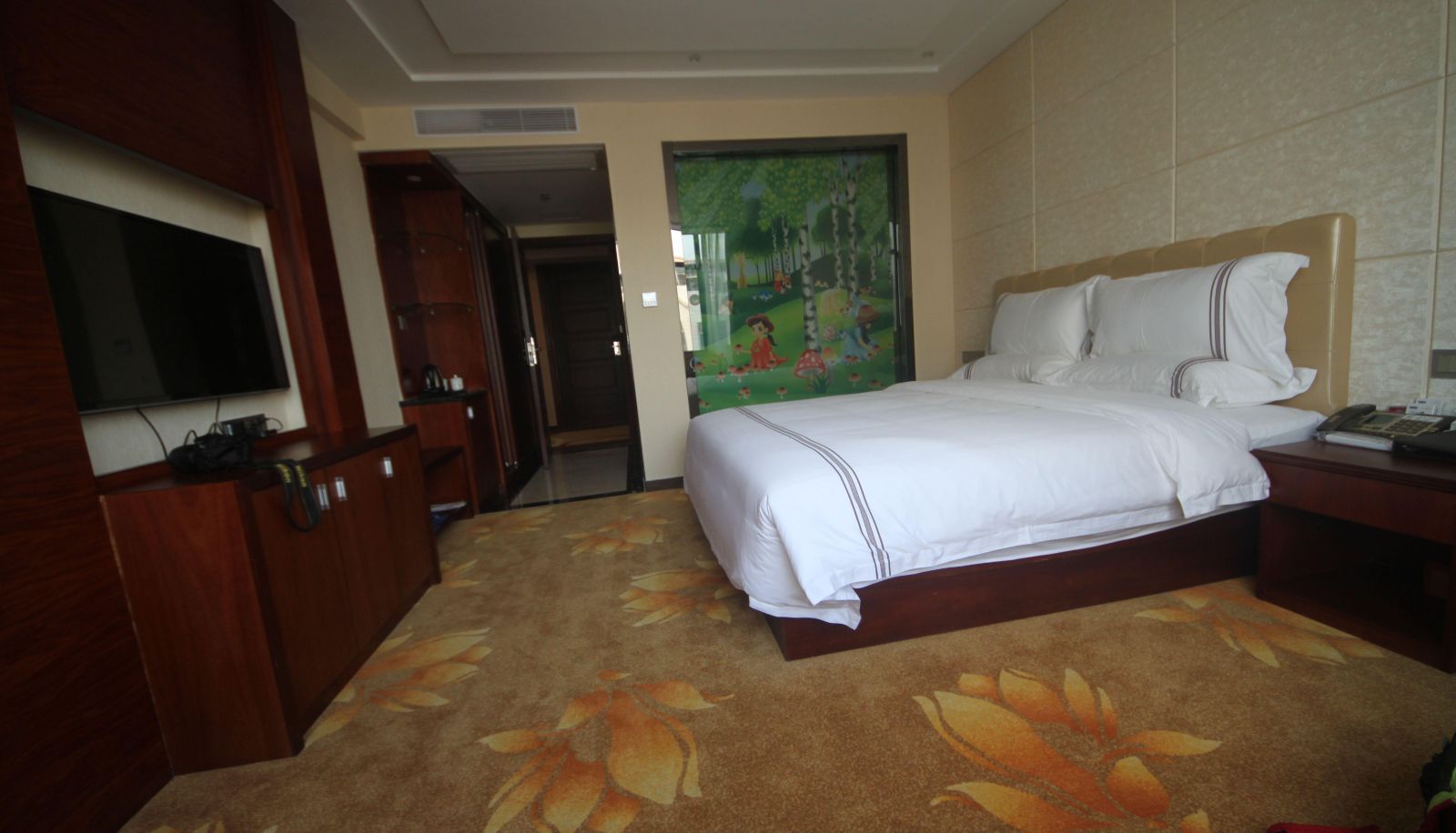 Camera business - Joy Hotel