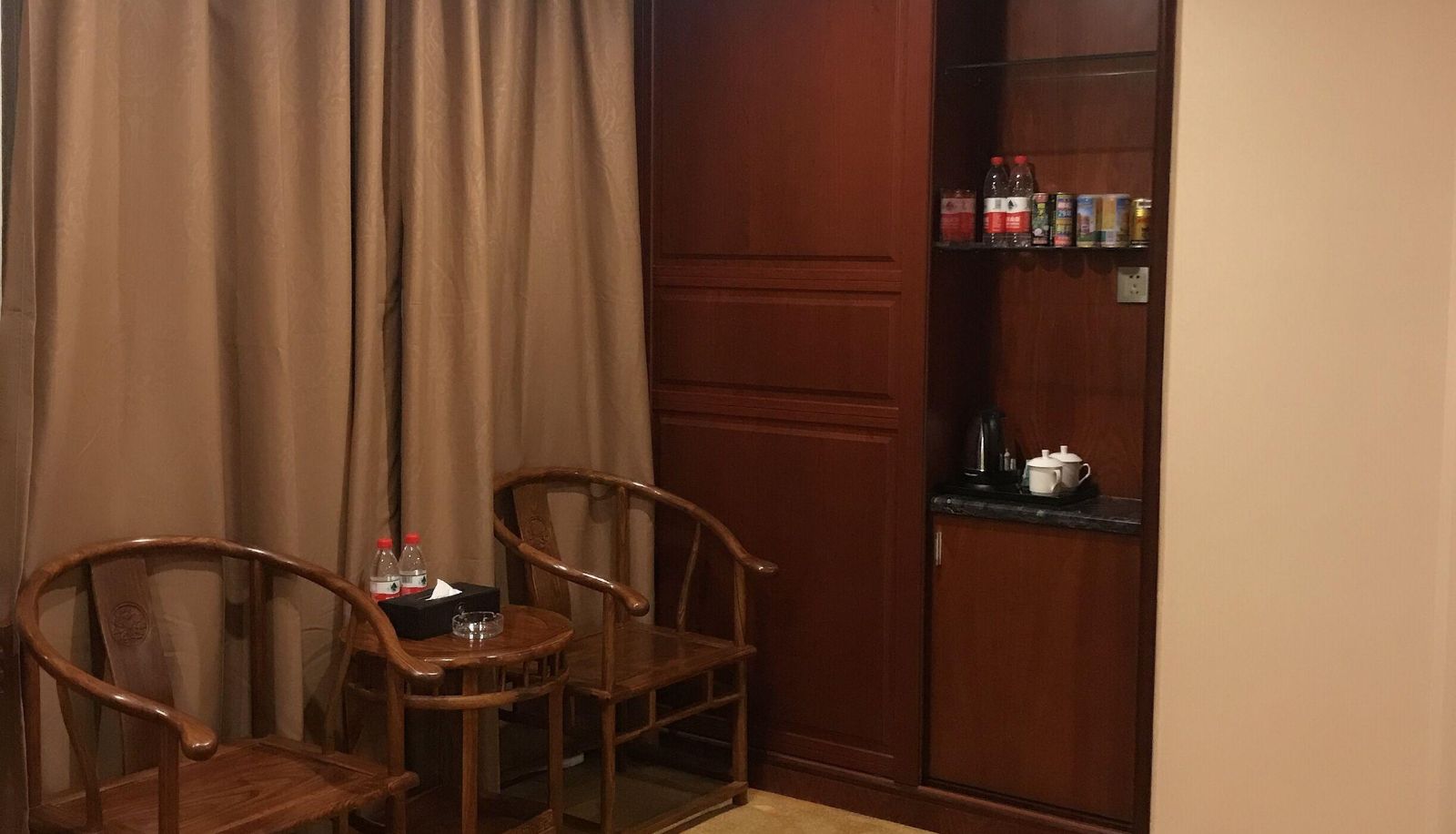 Camera business - Joy Hotel