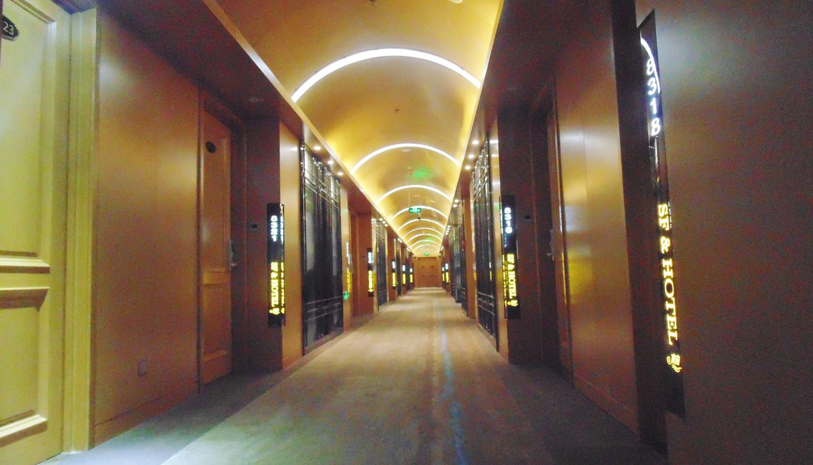 Area esterna dell'hotel - Shuifu Hotel