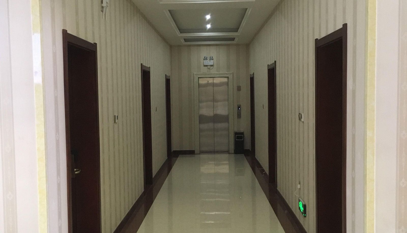 Zewnętrzna część hotelu - Tianqiao Hotel