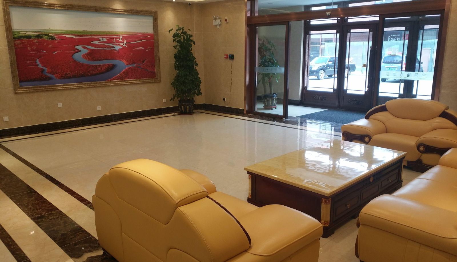 Hotel outdoor area - Jingang Business Hotel