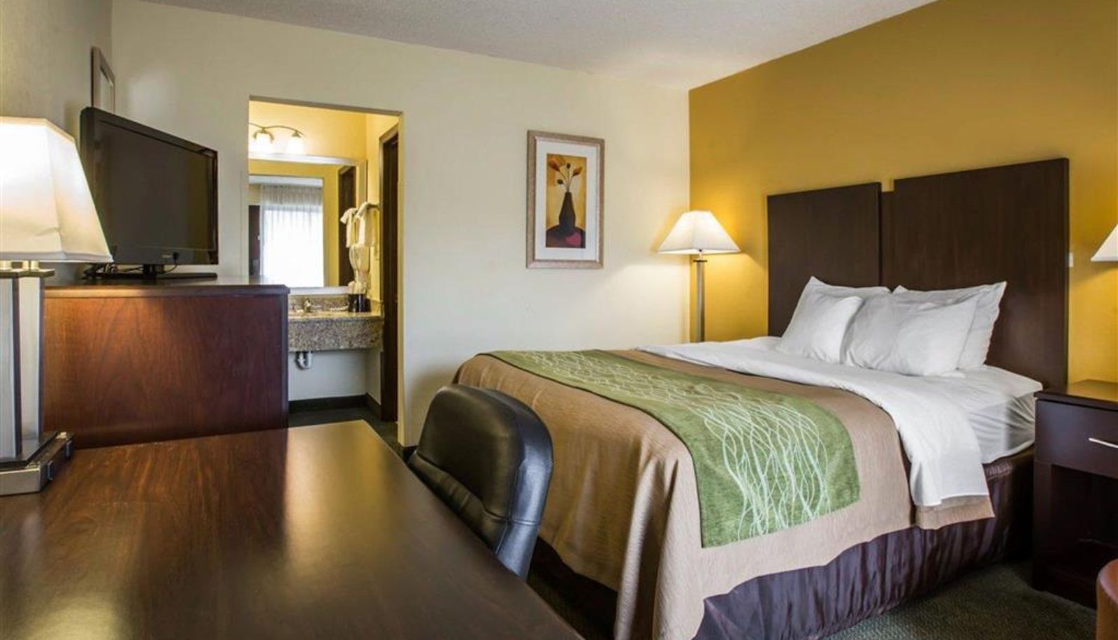 Room - Quality Inn Jonesville I-77