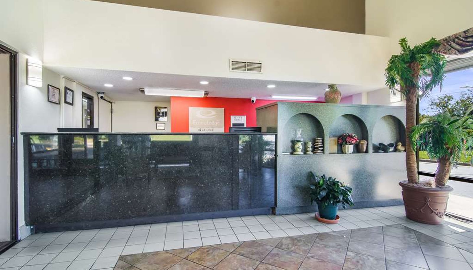 Hal - Econo Lodge Garner - Raleigh