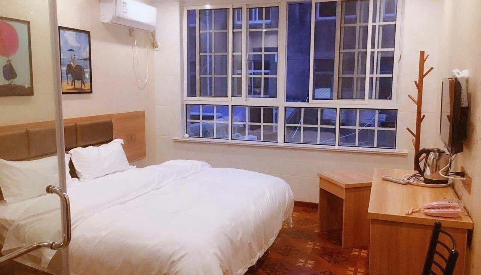 Chambre Business - Z+Oasis Holiday Hotel (Gulou Xintiandi Store)