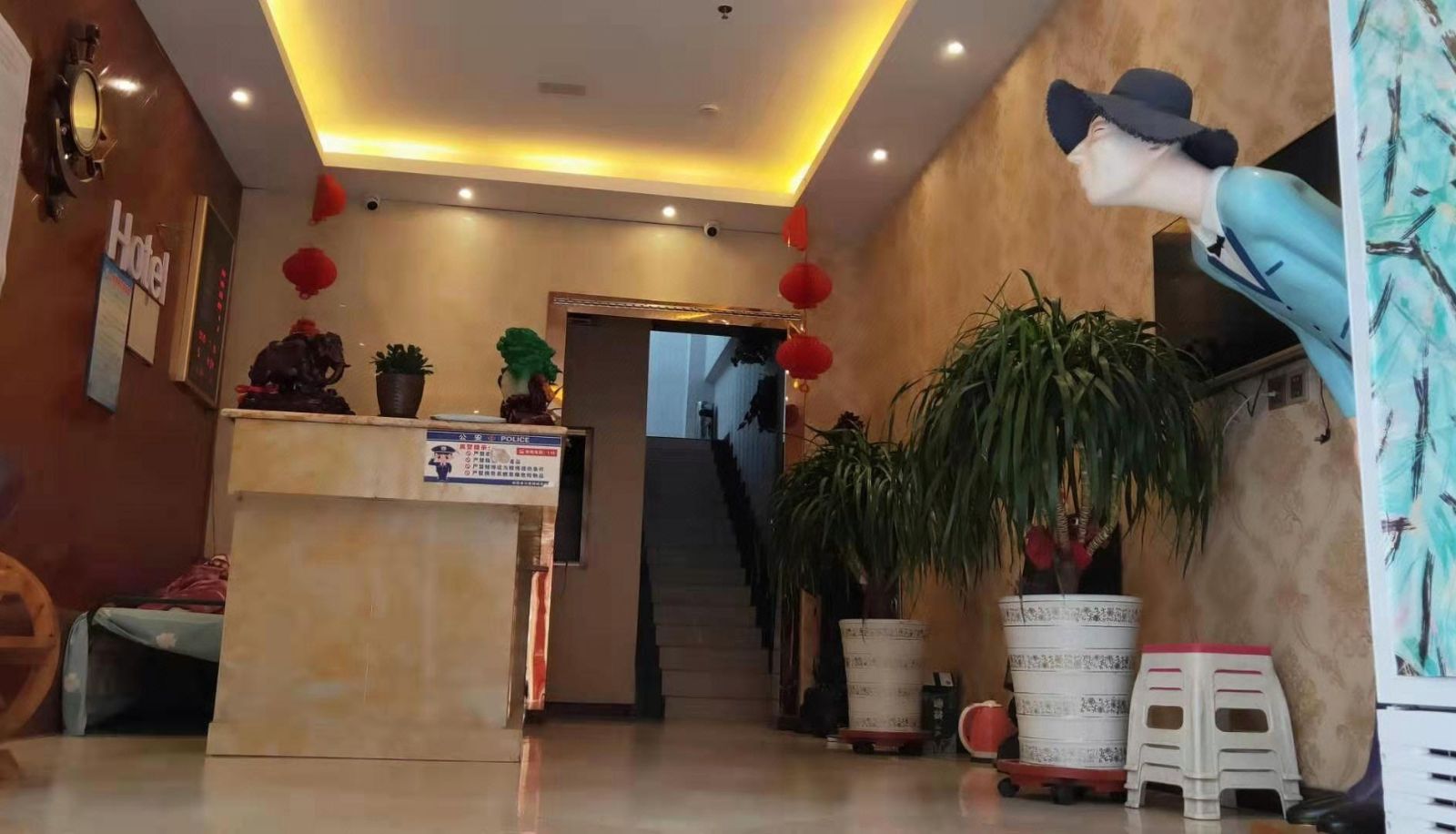 Zona exterior del hotel - Street Town Hotel