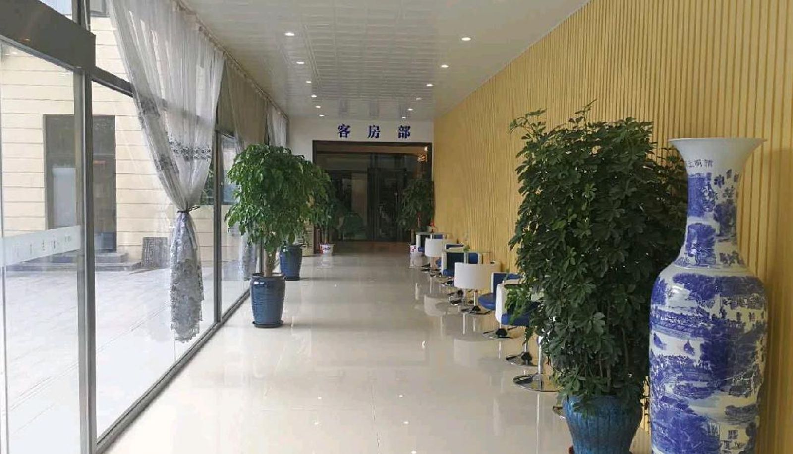 Hotel outdoor area - Lanting Hotel (Liangxiang University City West Subway Station Store)