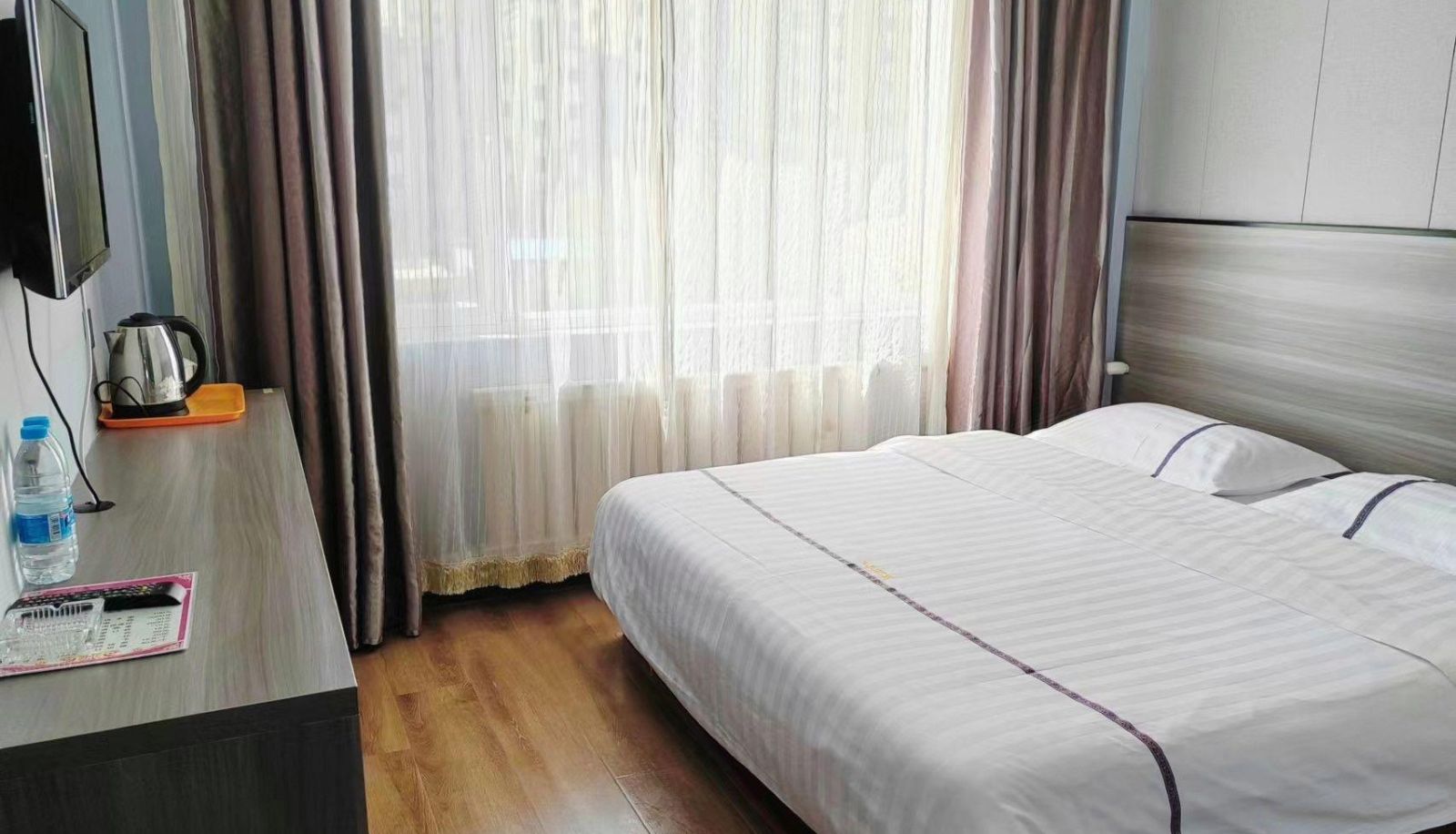 Business room - Huachen Hotel