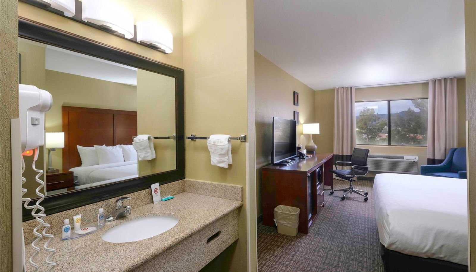 Suite - Comfort Inn Near Gila National Forest