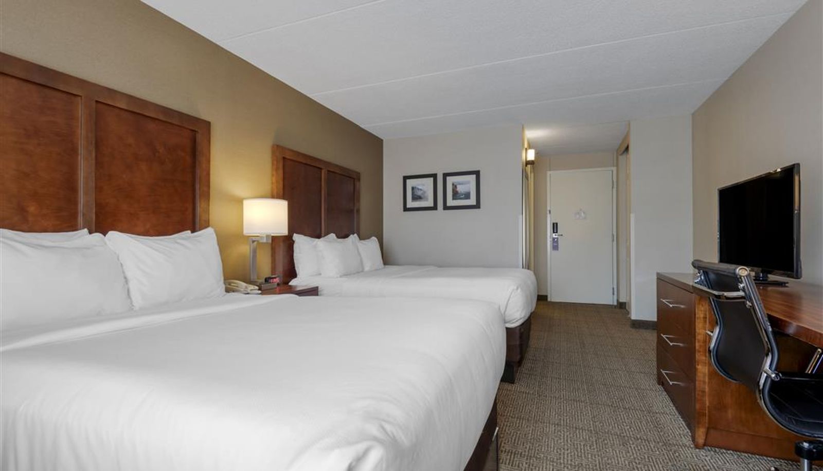 Zimmer - Comfort Inn The Pointe