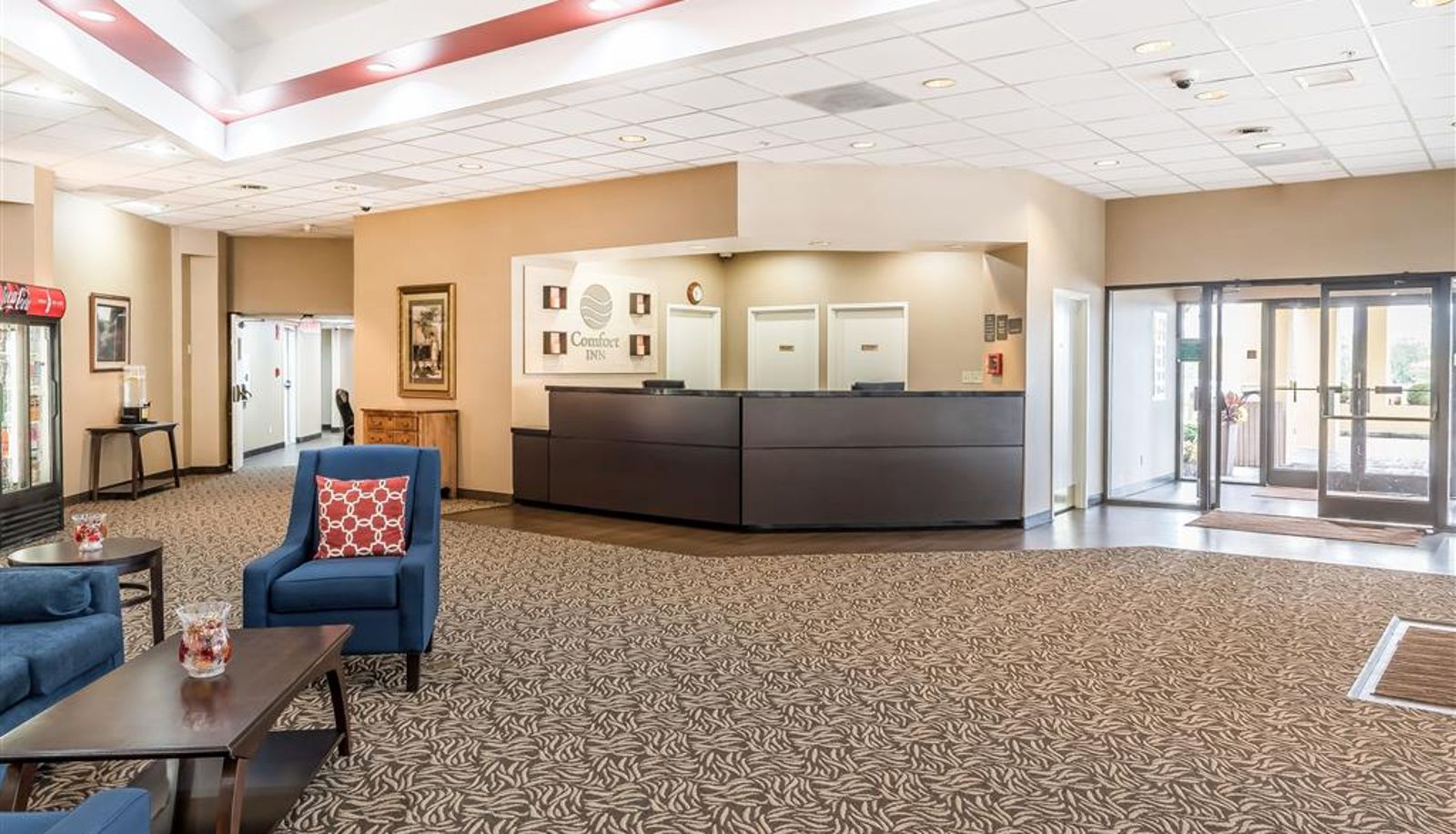 Hall - COMFORT INN MIAMI VALLEY CENTRE MALL