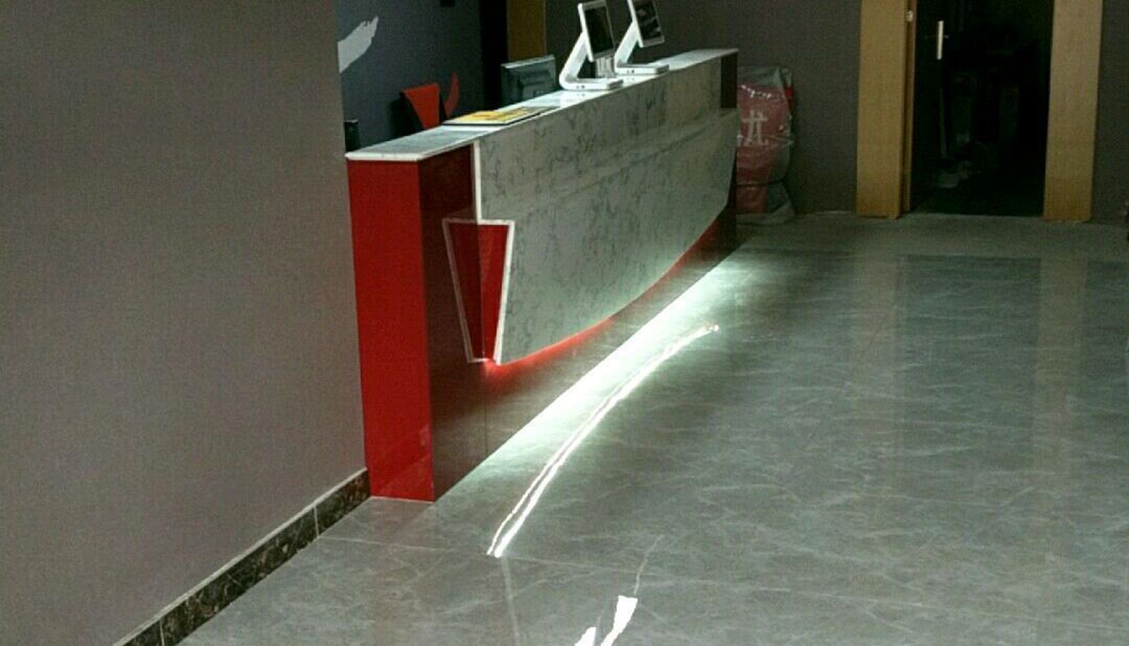 Zewnętrzna część hotelu - Jinan City)  Zhongqu District Shangkeyou Hotel (Baotu Spring Branch