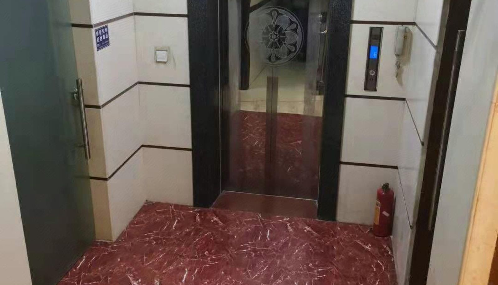 Buitenruimte van het hotel - Shuangfeng Business Hotel (Nama Branch)