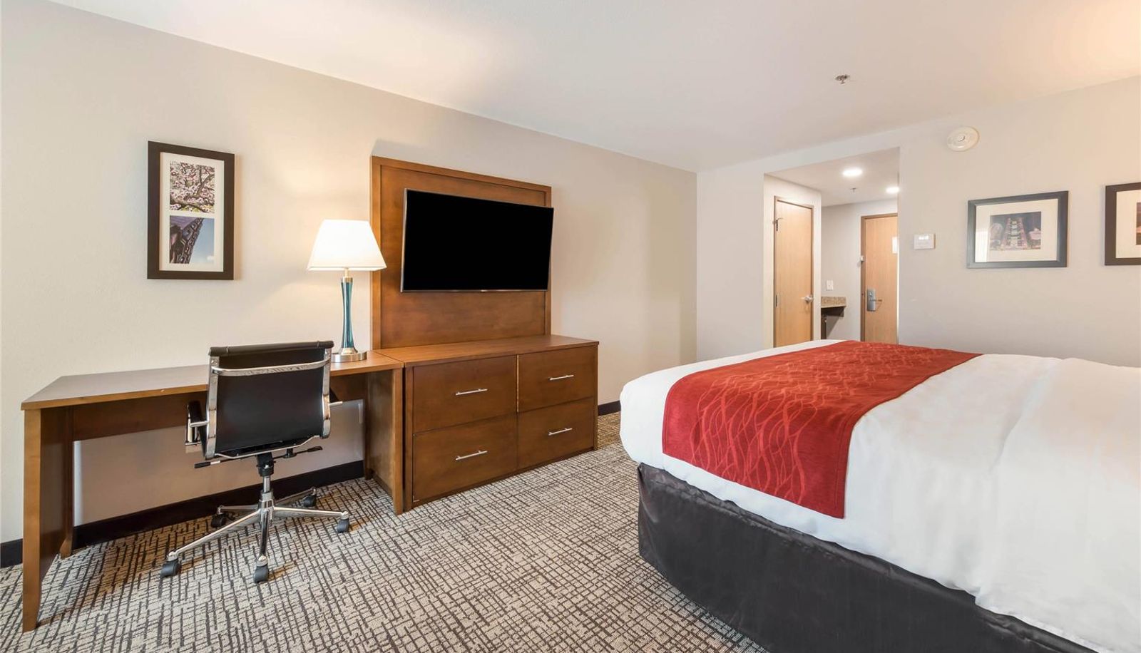 Zimmer - COMFORT INN GROVE CITY