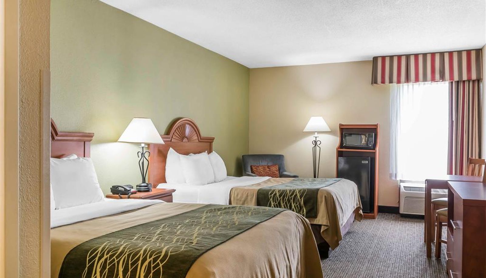 Chambre - Comfort Inn Pine Grove I-81 Hershey Area