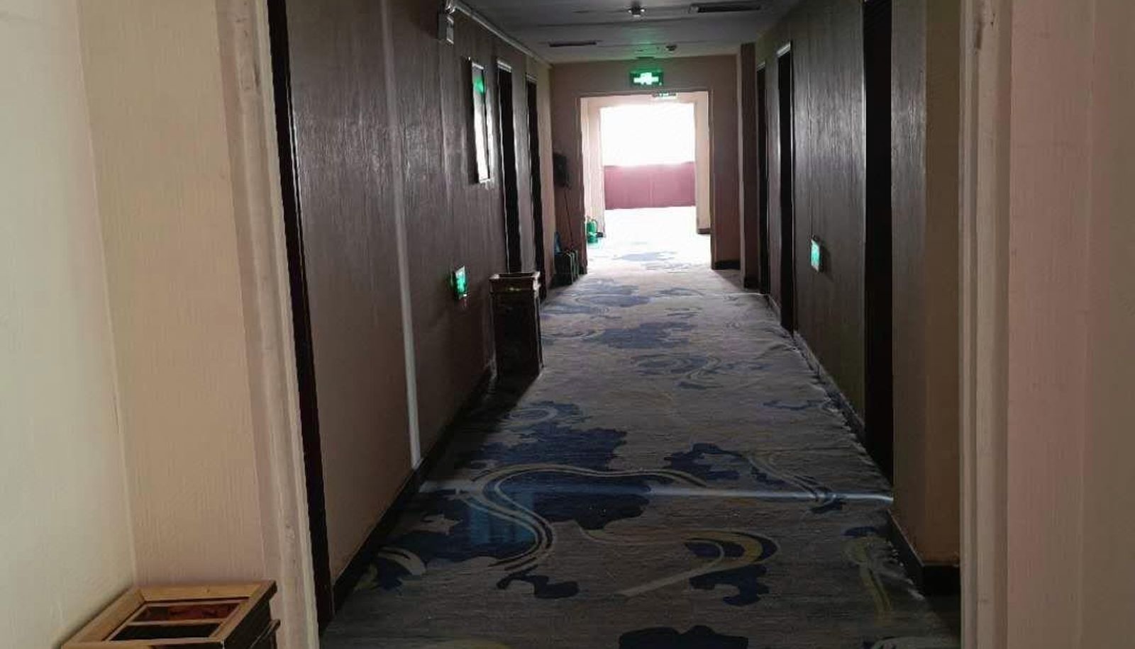 Hotel Außenbreich - Passenger Hotel