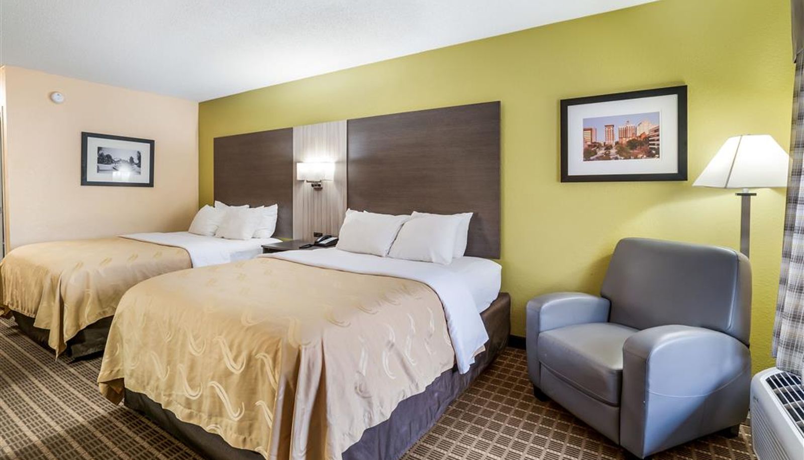 Zimmer - Quality Inn Greer - Greenville