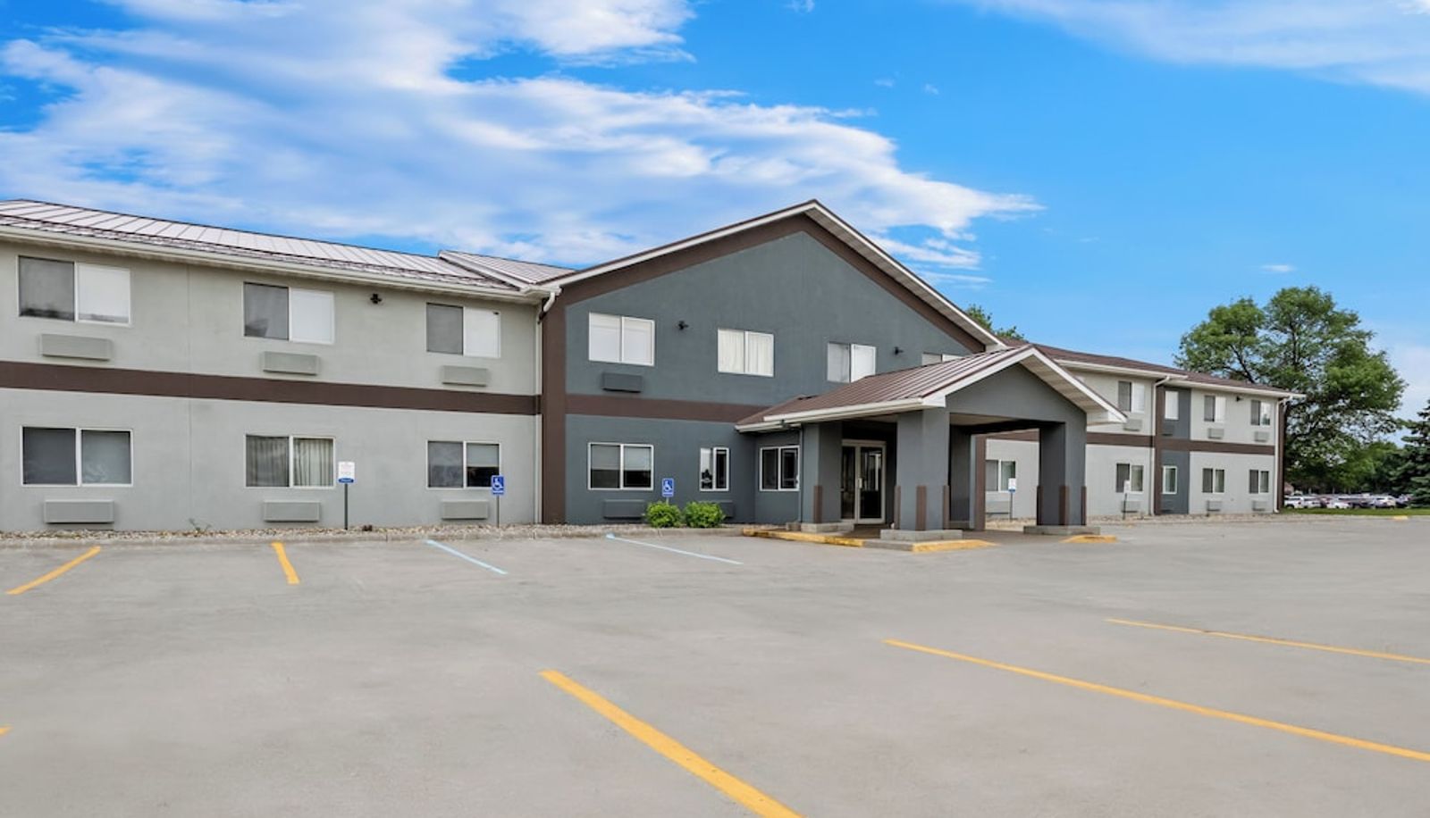 Info - Quality Inn Brookings-University