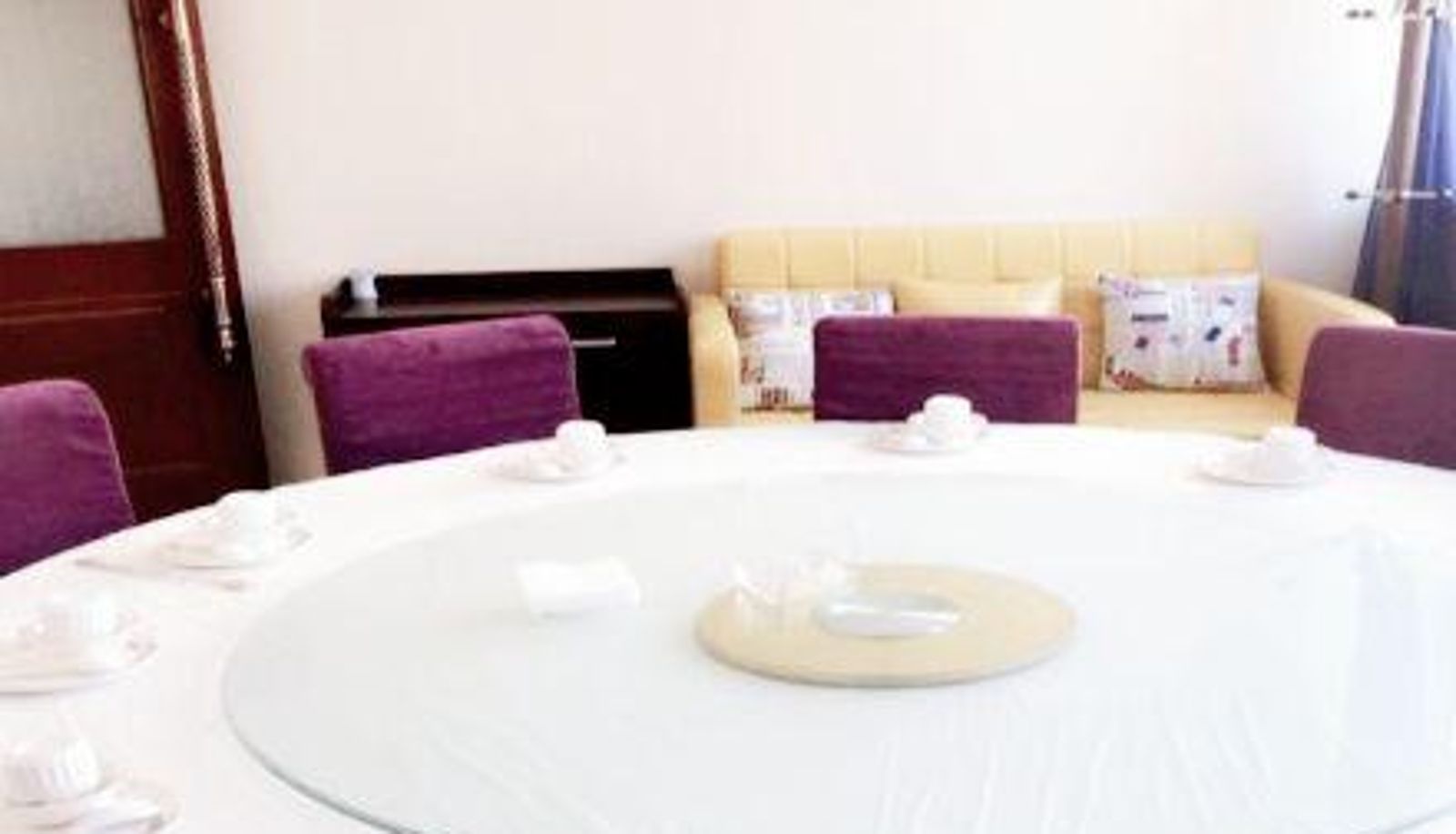 Hotel outdoor area - Integrity Hotel