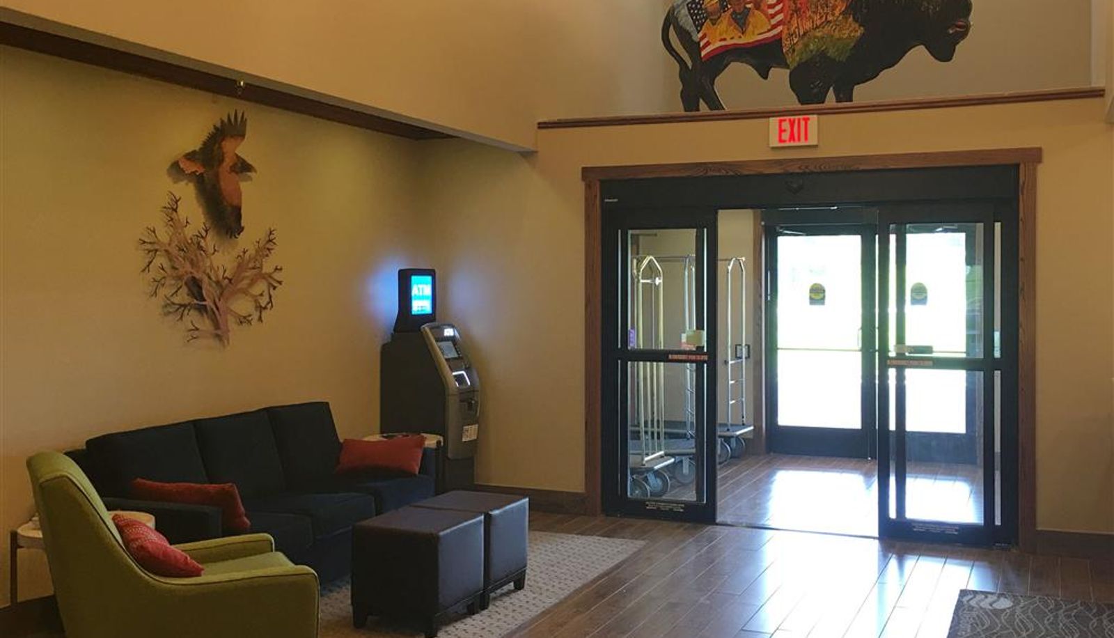 Sala - Comfort Inn and Suites Custer