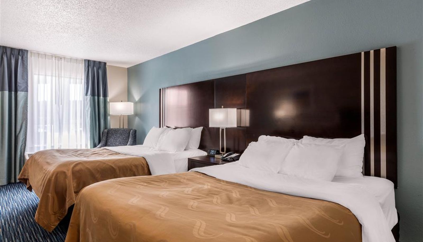Room - Quality Inn Gordonsville