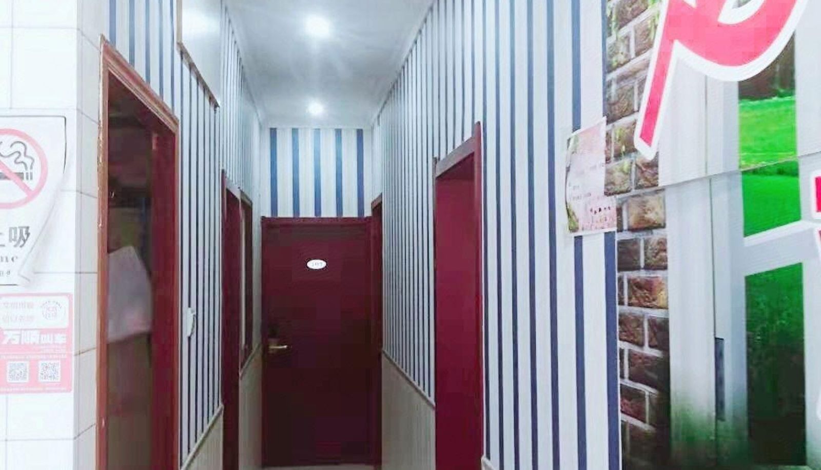 Area esterna dell'hotel - Feihai Hotel