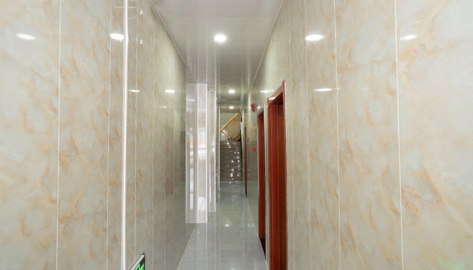 Area esterna dell'hotel - Shangjia Business Hotel