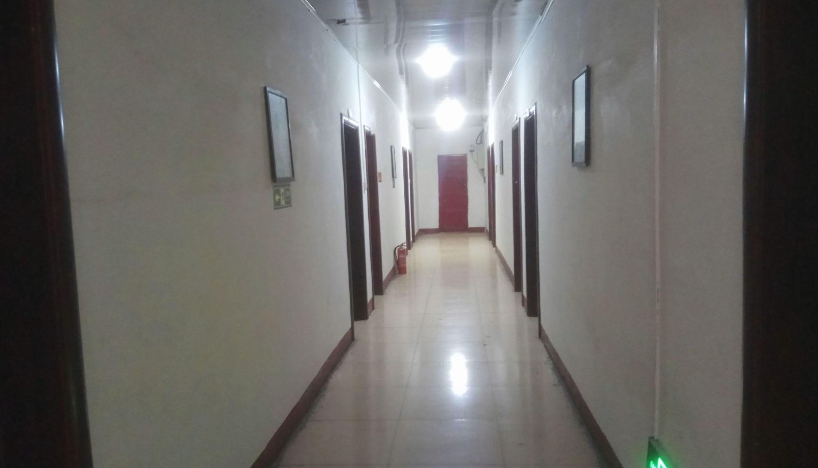 Zona exterior del hotel - Qianzhong Hotel