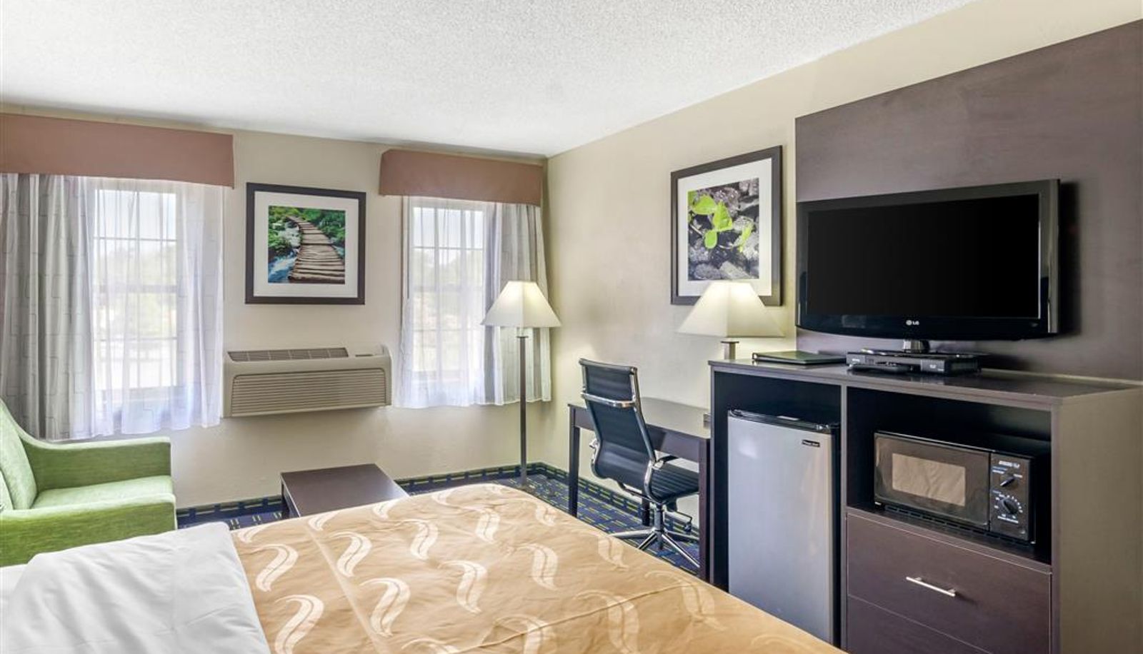 Zimmer - Quality Inn Waynesboro - Skyline Drive