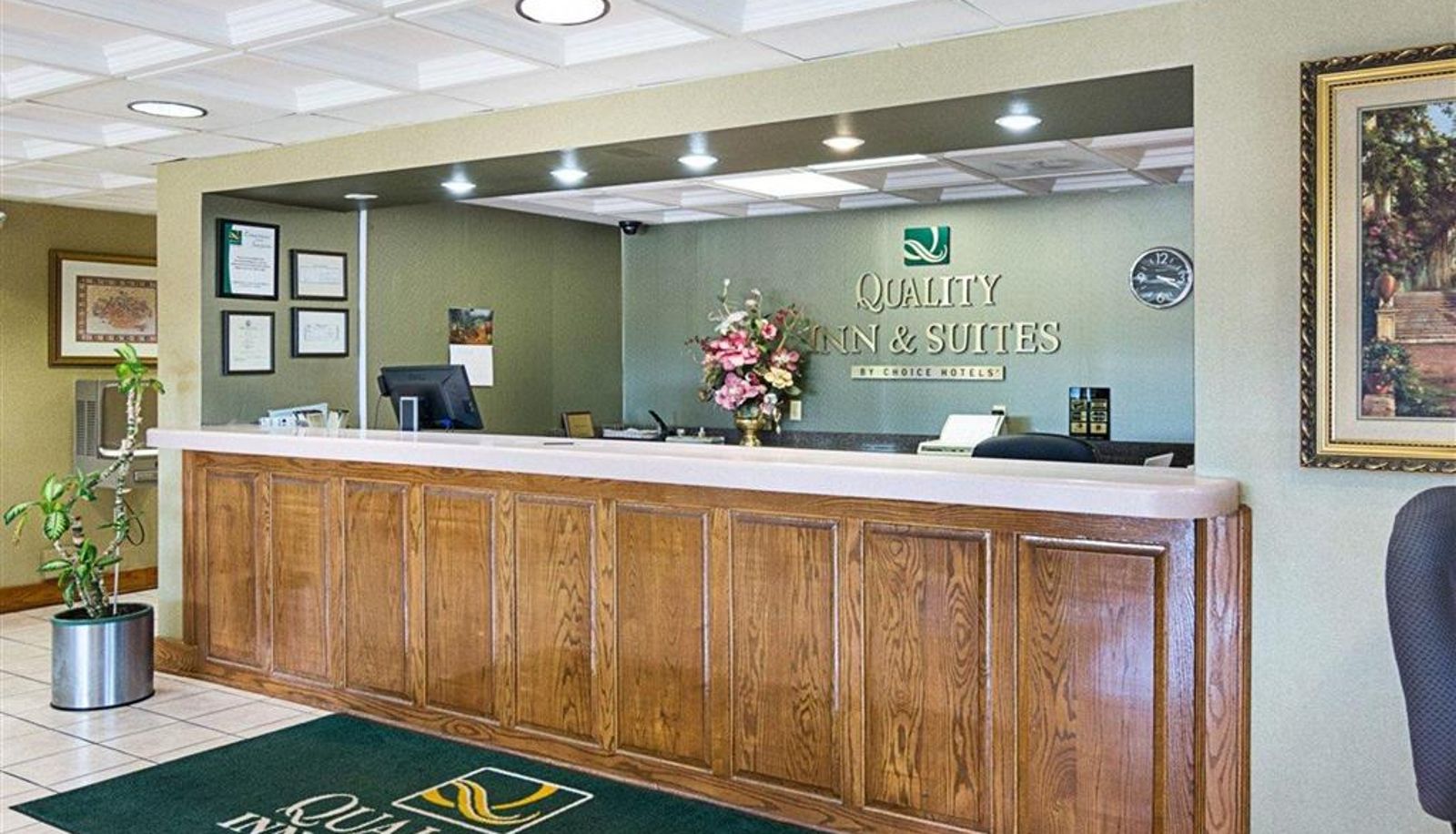 Lobby - Quality Inn & Suites Franklin