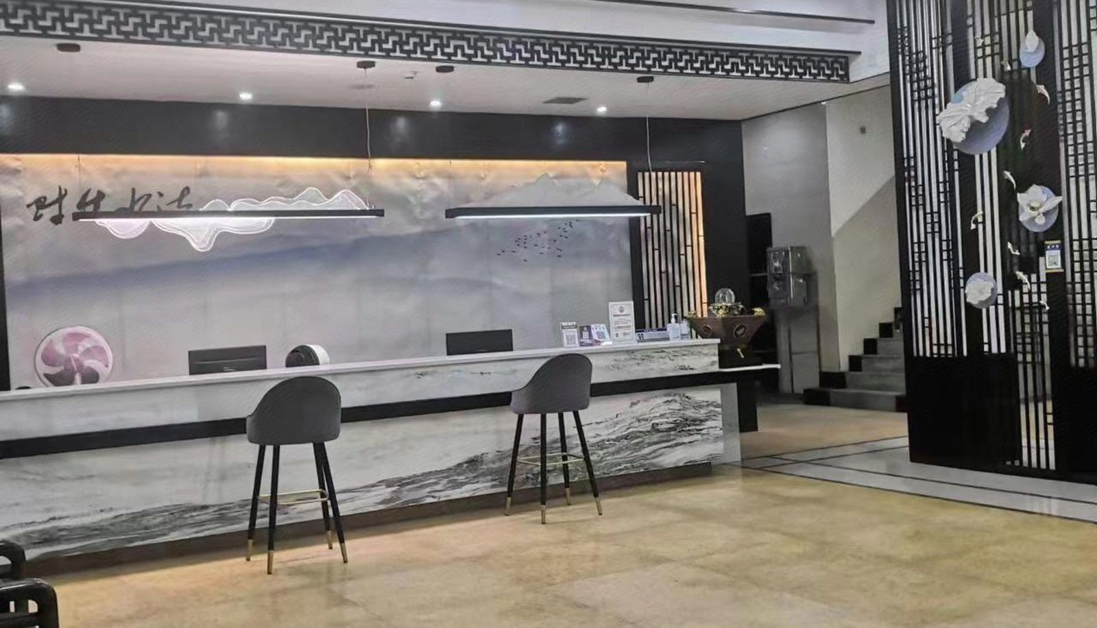 Area esterna dell'hotel - Kimberley Hotel (Phoenix Ancient City Branch)