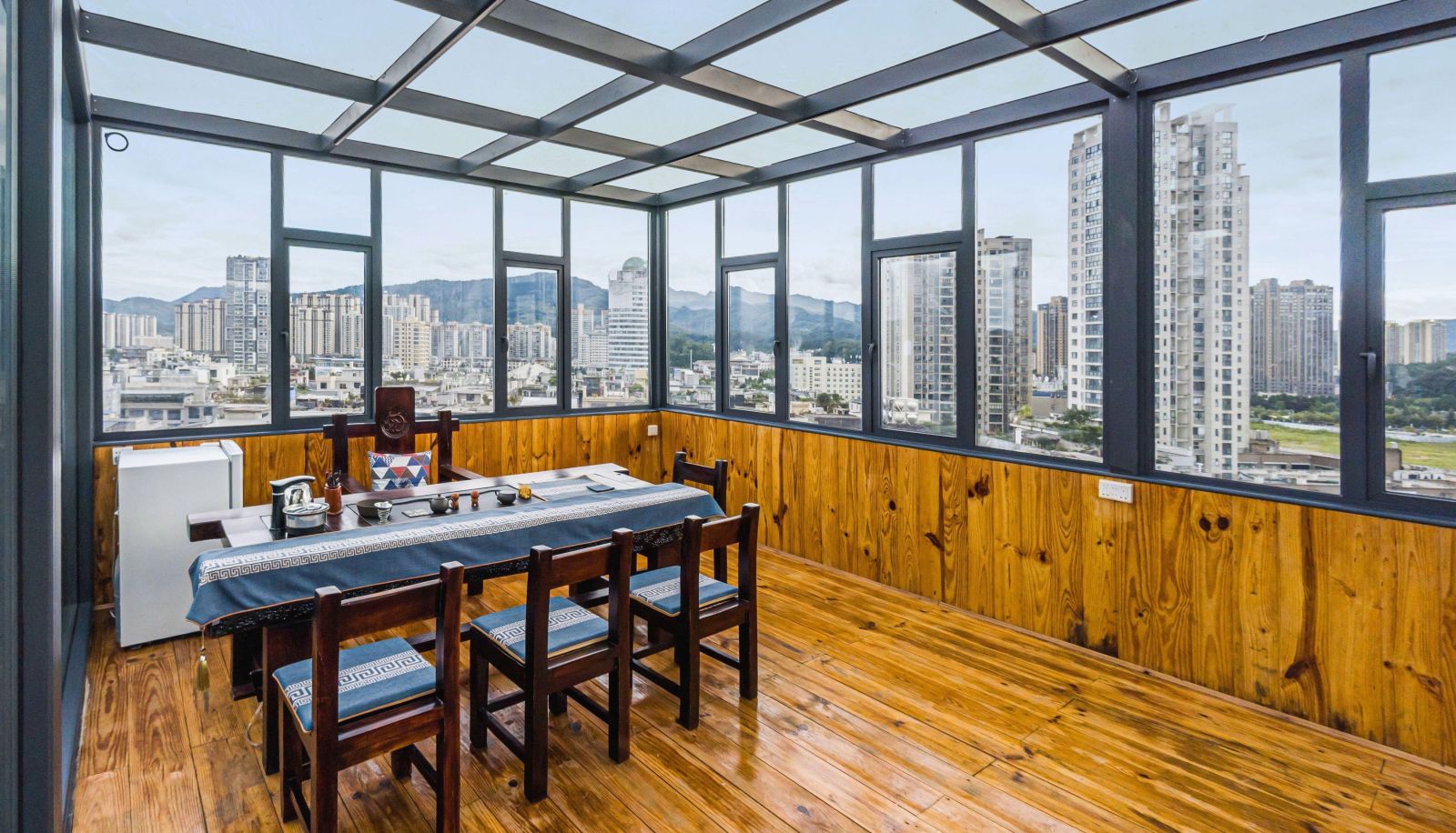 Zona exterior del hotel - Yunshang Four Seasons Hotel (Lichuan Binjiang Park Branch)