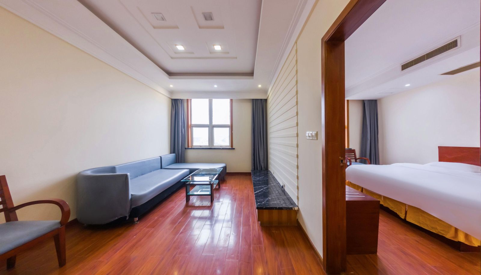 Camera per famiglia - Yishi Hotel (Shanghai Pudong Airport Store)