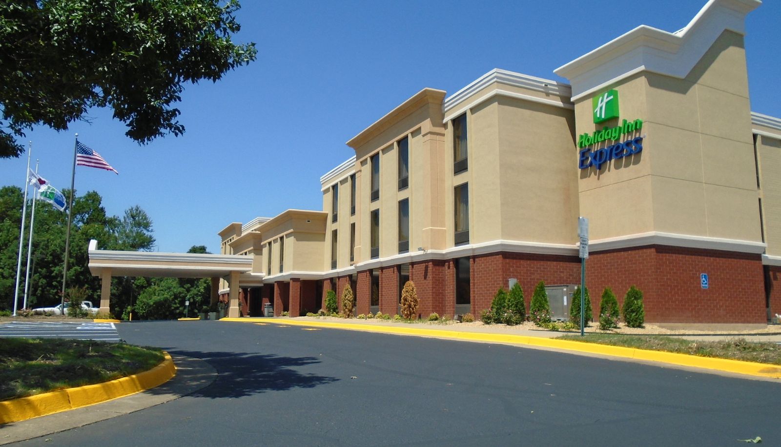Info - Holiday Inn Express RICHMOND E - MIDLOTHIAN TRNPKE by IHG