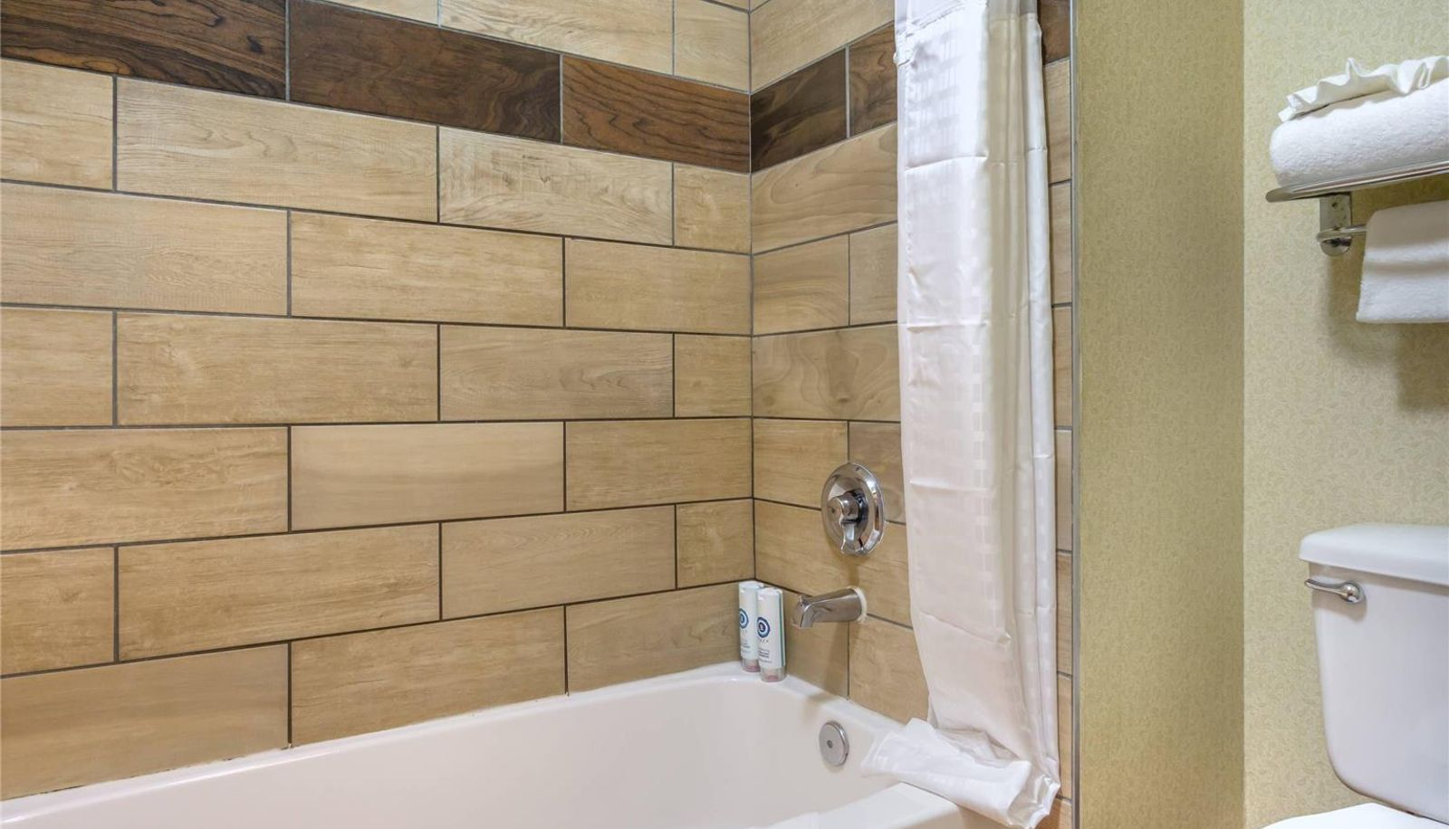 Zimmer - Comfort Inn Federal Way - Seattle