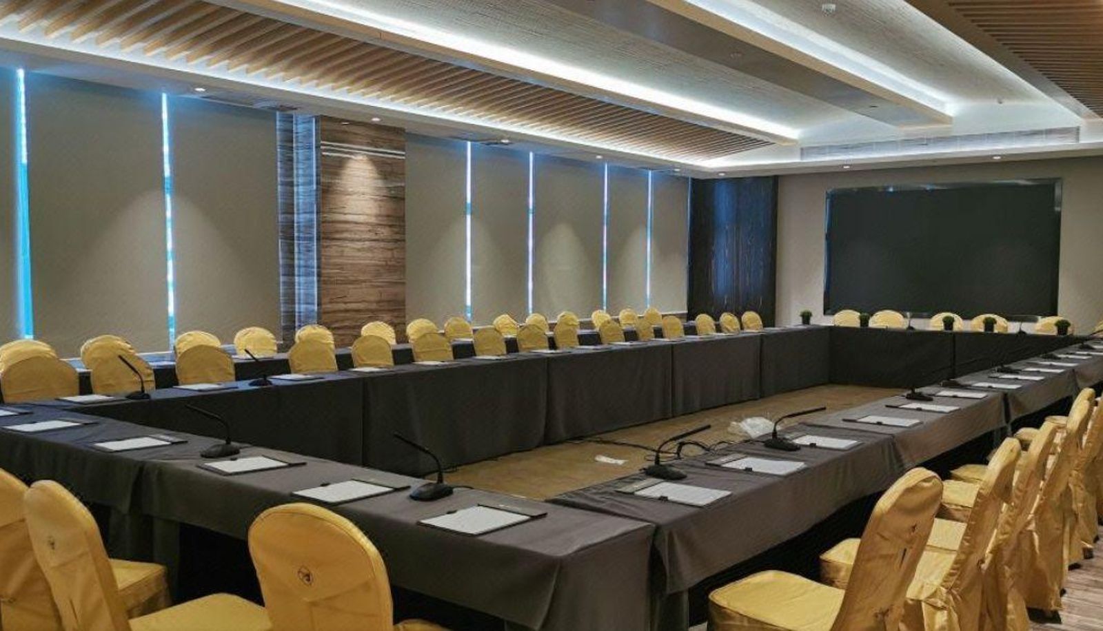Zewnętrzna część hotelu - Xiangshun Yunzhou Hotel