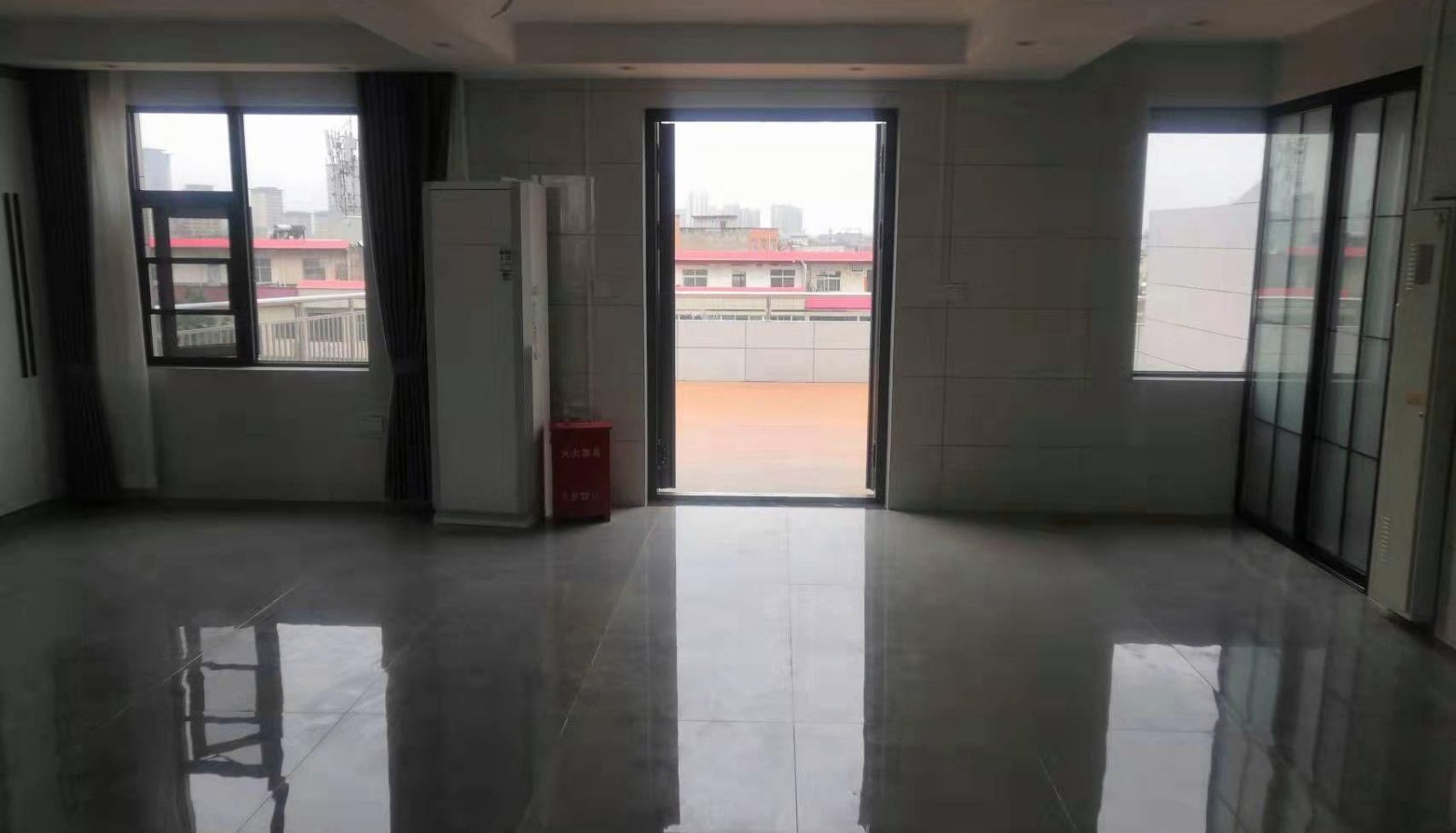 Hotel outdoor area - Xinxi Business Hotel