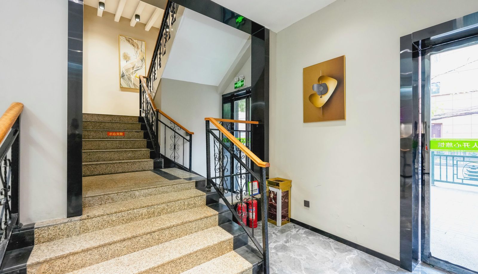 Area esterna dell'hotel - Jiaren Happy Hotel (Nanchang University First Affiliated Hospital Store)