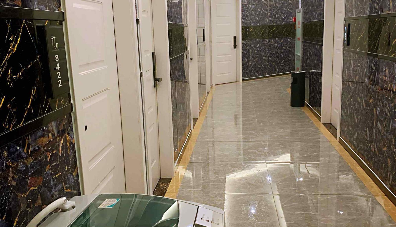 Hotel outdoor area - First Encounter Hotel (Hezhuang Road Subway Station Branch)