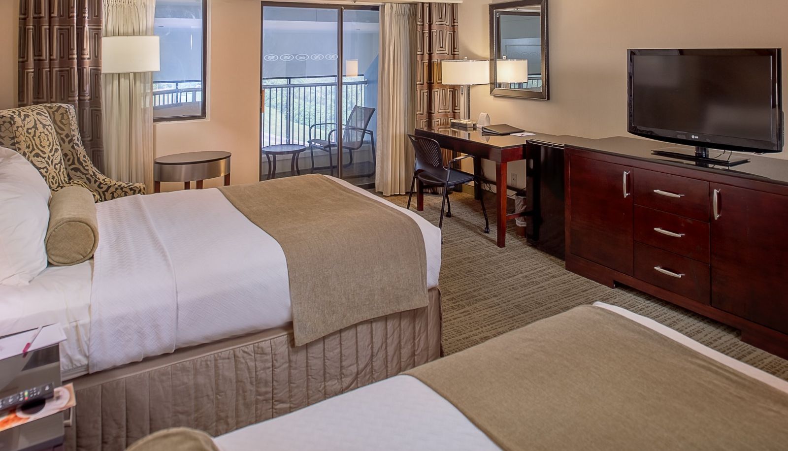 Zimmer - Crowne Plaza ST. LOUIS AIRPORT by IHG