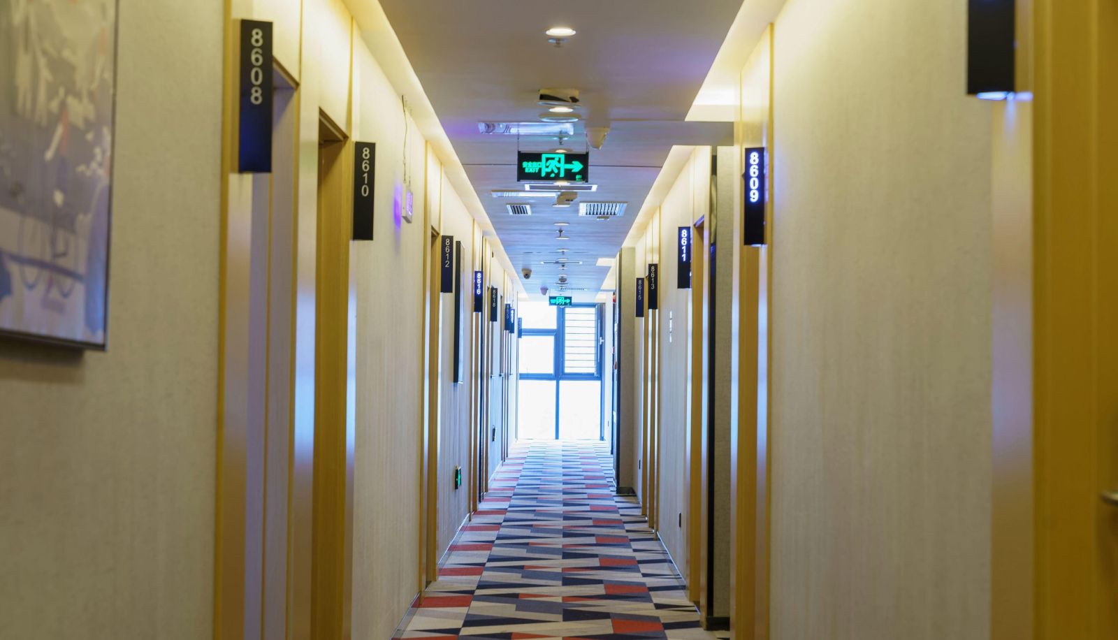 Zewnętrzna część hotelu - Shangkeyou Hotel (Tianjin Xiqing Meijiang Lighting City Store)