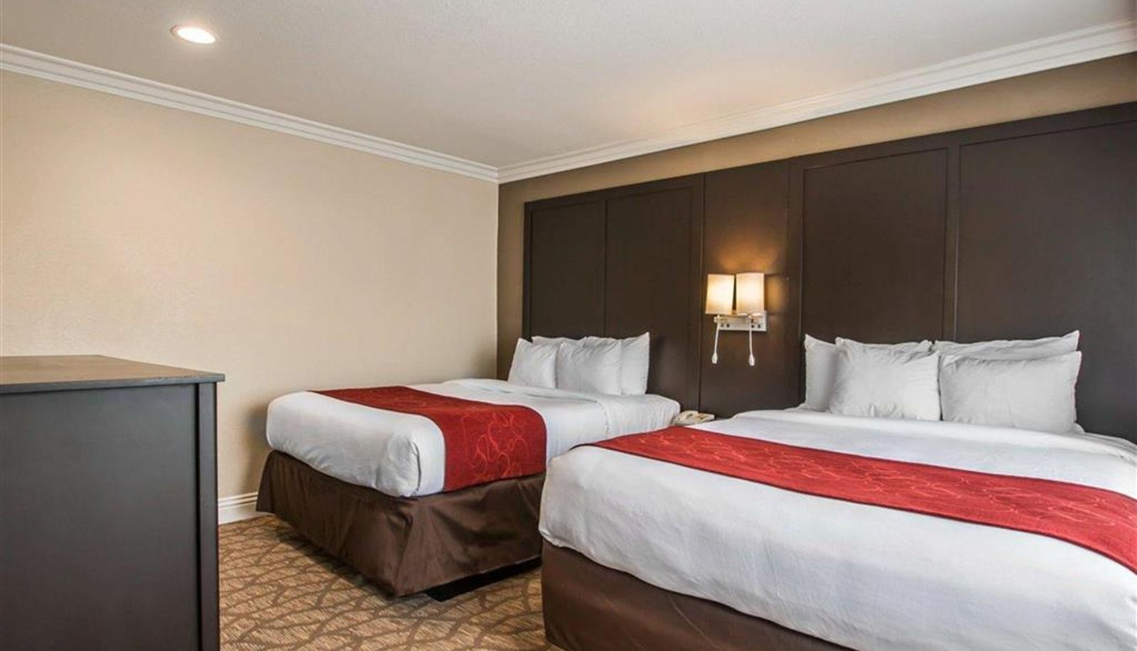 Zimmer - Comfort Suites San Clemente Beach