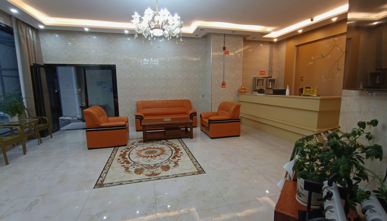 Area esterna dell'hotel - Xinyu Business Hotel