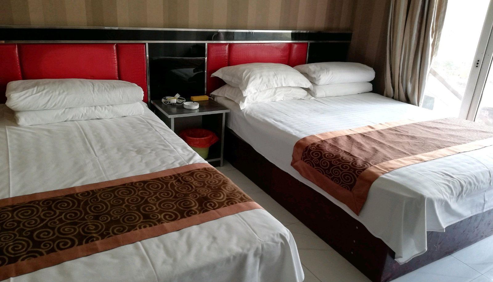 Familienzimmer - Century Jinyang Hotel