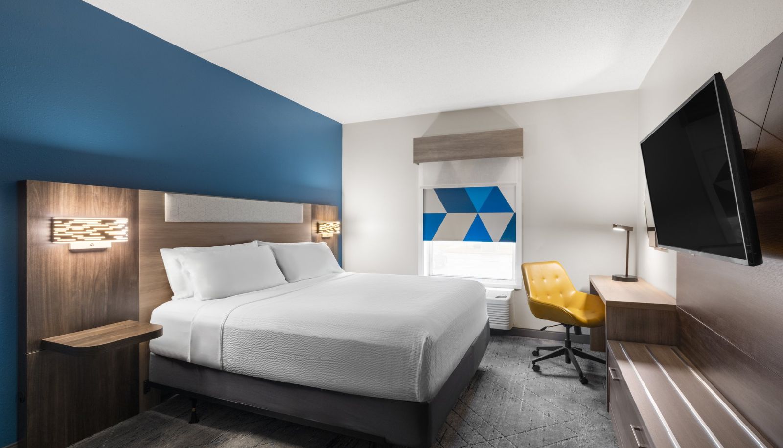 Room - Holiday Inn Express & Suites DANBURY - I-84 by IHG