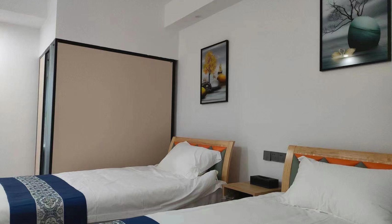 Habitación familiar - Home Inn   Jiaozhou Jiaodong International Airport Jiaodong Town Paibai Cloud Hotel
